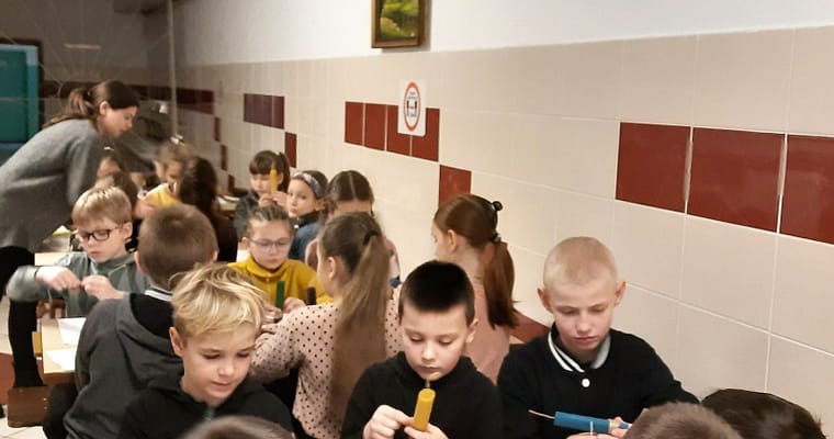 Майстер – клас «Різдвяна свічка»